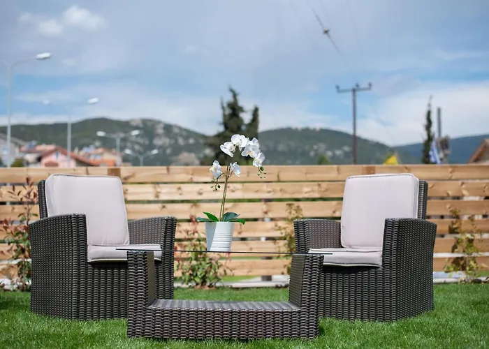 Luminous Nea Iraklitsa